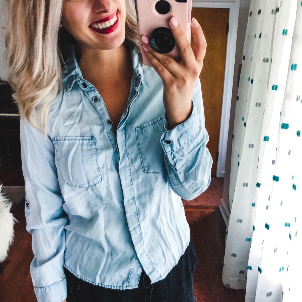 H&M Blue Chambray Shirt 2 - Picture 4 of 5